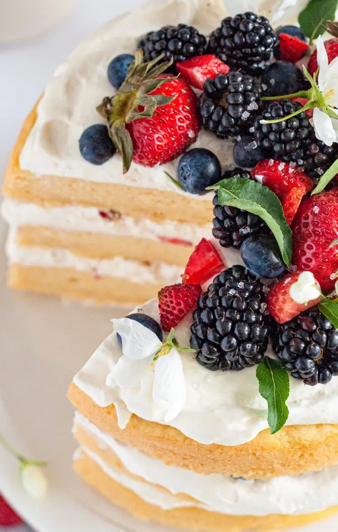 gluten-free-Chantilly-Cake