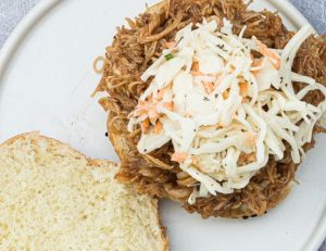 INSTANT POT PULLED CHICKEN SANDWICHES
